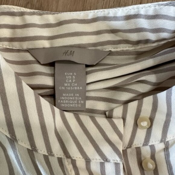 H&M Striped Light Grey and Beige Work Blouse- Size S - Picture 4 of 4